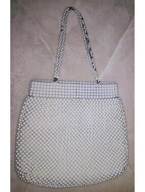 VTG WHITING & DAVIS CREAM  HANDLES ZIPPER CHAIN ALUMISH EVENING BAG PURSE